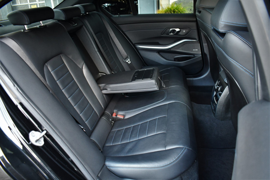 BMW 3-serie 330e M-Sport Pano ACC H/K 360 HUD 19inch El-zetels