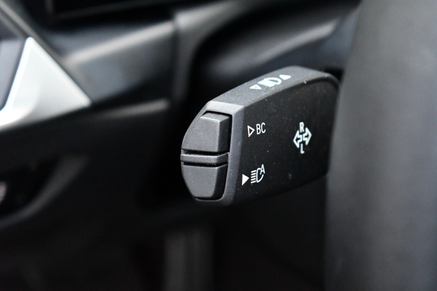 BMW 3-serie 330e M-Sport Pano ACC H/K 360 HUD 19inch El-zetels