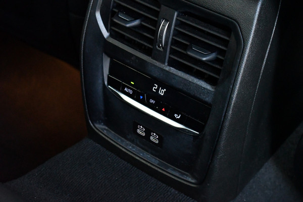 BMW 3-serie 330e M-Sport Pano ACC H/K 360 HUD 19inch El-zetels