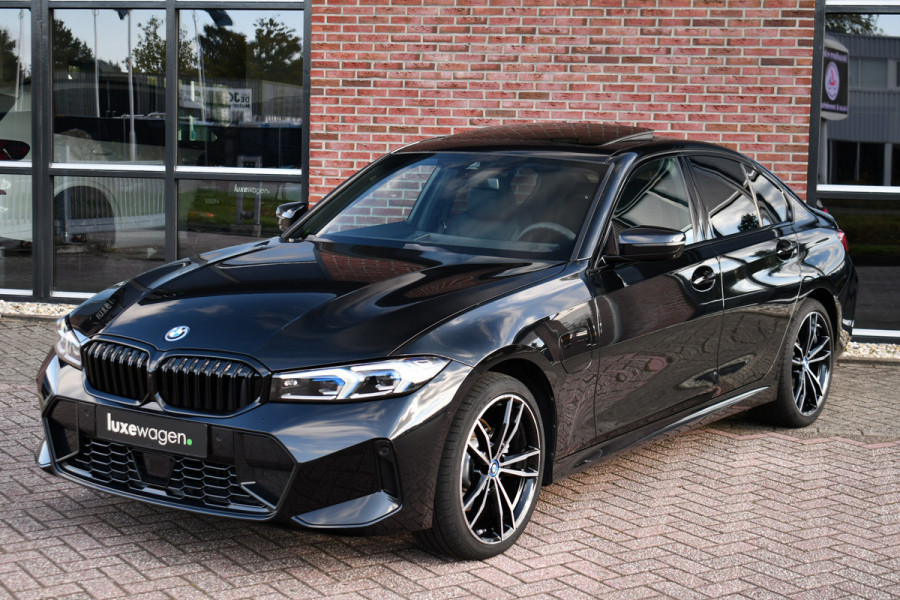 BMW 3-serie 330e M-Sport Pano ACC H/K 360 HUD 19inch El-zetels