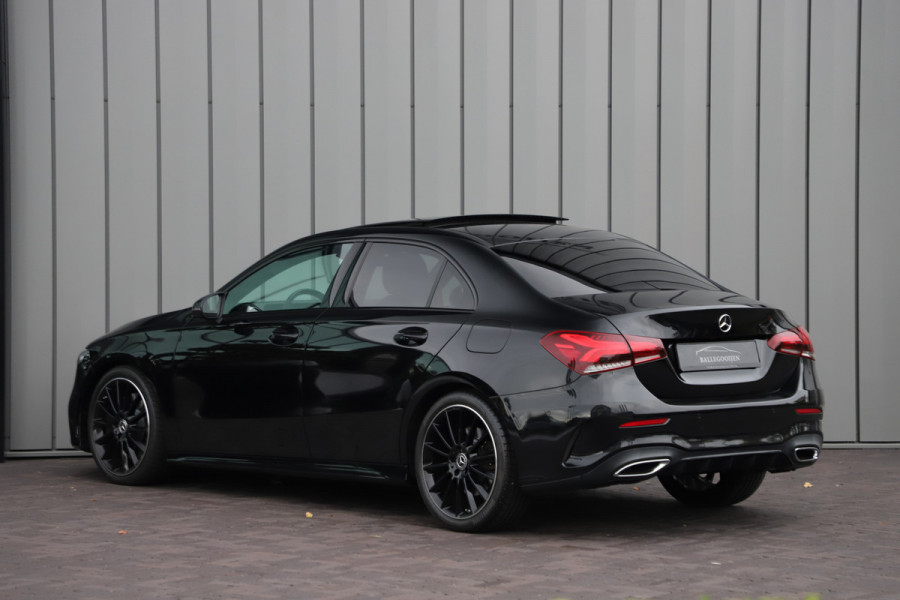Mercedes-Benz A-Klasse 250 AMG Sedan | 224PK | Pano | Sfeerverlichting | Burmester | Multibeam | Stoelverwarming | Standkachel | 2019.