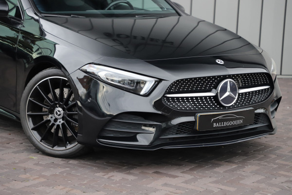 Mercedes-Benz A-Klasse 250 AMG Sedan | 224PK | Pano | Sfeerverlichting | Burmester | Multibeam | Stoelverwarming | Standkachel | 2019.