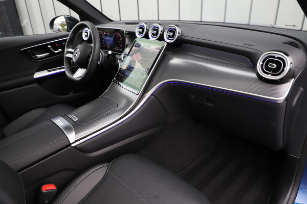 Mercedes-Benz GLC 400e AMG 4-Matic | 381PK | Luchtvering | Achterasbesturing | Massage | Head-up | Keyles-go | Burmester | Sfeerverlichting | Air- Mercedes-Benz GLC 400e AMG 4-Matic | 381PK | Luchtvering | Achterasbesturing | Massage | Head-up | Keyles-go | Burmester | Sfeerverlichting | Air-