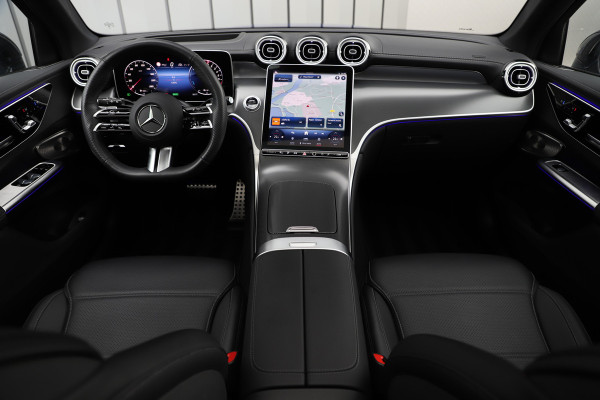 Mercedes-Benz GLC 400e AMG 4-Matic | 381PK | Luchtvering | Achterasbesturing | Massage | Head-up | Keyles-go | Burmester | Sfeerverlichting | Air- Mercedes-Benz GLC 400e AMG 4-Matic | 381PK | Luchtvering | Achterasbesturing | Massage | Head-up | Keyles-go | Burmester | Sfeerverlichting | Air-