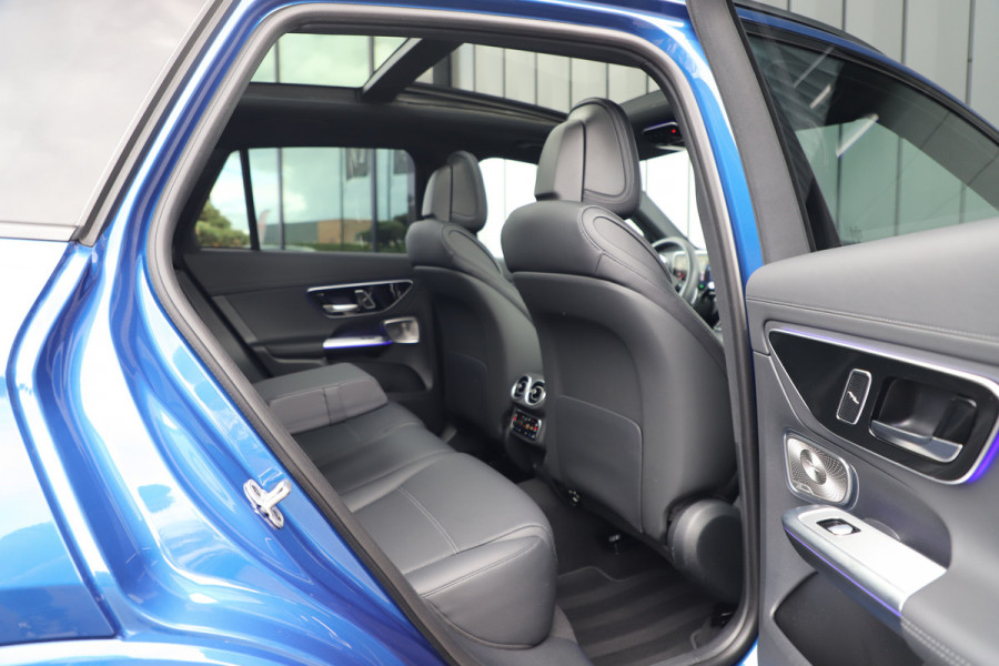 Mercedes-Benz GLC 400e AMG 4-Matic | 381PK | Luchtvering | Achterasbesturing | Massage | Head-up | Keyles-go | Burmester | Sfeerverlichting | Air- Mercedes-Benz GLC 400e AMG 4-Matic | 381PK | Luchtvering | Achterasbesturing | Massage | Head-up | Keyles-go | Burmester | Sfeerverlichting | Air-