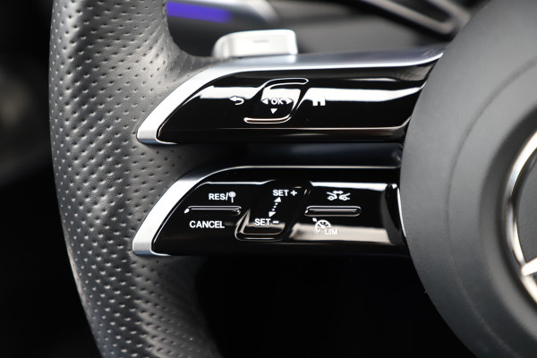 Mercedes-Benz GLC 400e AMG 4-Matic | 381PK | Luchtvering | Achterasbesturing | Massage | Head-up | Keyles-go | Burmester | Sfeerverlichting | Air- Mercedes-Benz GLC 400e AMG 4-Matic | 381PK | Luchtvering | Achterasbesturing | Massage | Head-up | Keyles-go | Burmester | Sfeerverlichting | Air-