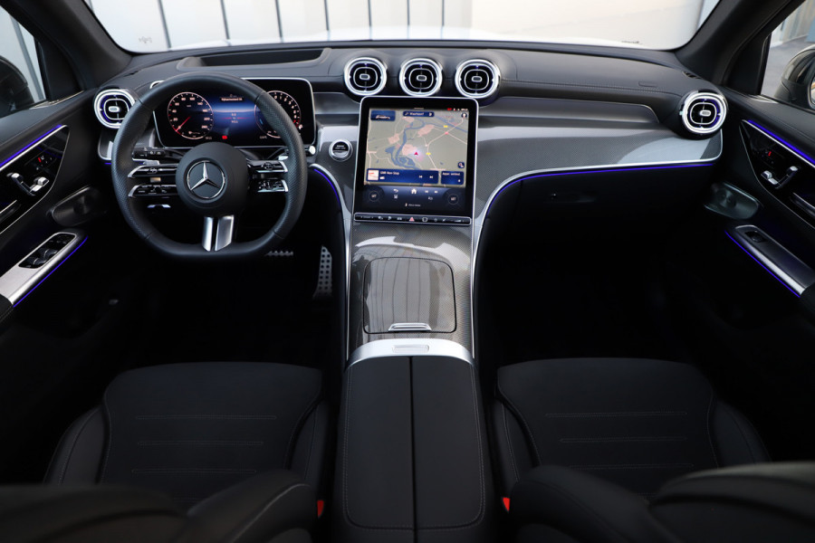 Mercedes-Benz GLC 400e AMG 4-Matic | 381PK | Achterasbesturing | Luchtvering | Pano | Head-up | Keyles-go | Sfeerverlichting | Memory | Distronic Mercedes-Benz GLC 400e AMG 4-Matic | 381PK | Achterasbesturing | Luchtvering | Pano | Head-up | Keyles-go | Sfeerverlichting | Memory | Distronic