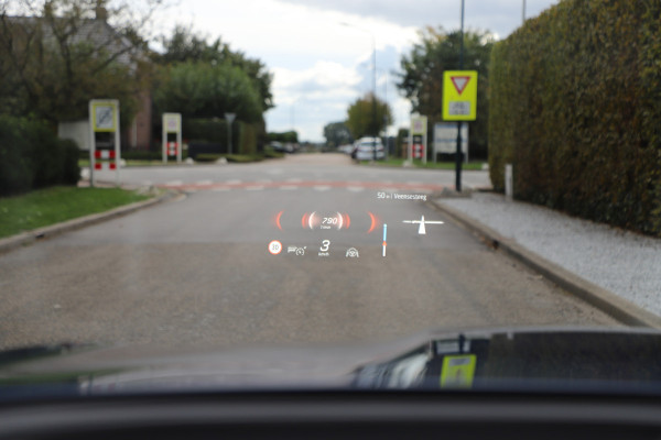 Mercedes-Benz GLC 400e AMG 4-Matic | 381PK | Achterasbesturing | Luchtvering | Pano | Head-up | Keyles-go | Sfeerverlichting | Memory | Distronic Mercedes-Benz GLC 400e AMG 4-Matic | 381PK | Achterasbesturing | Luchtvering | Pano | Head-up | Keyles-go | Sfeerverlichting | Memory | Distronic