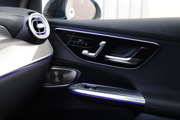 Mercedes-Benz GLC 400e AMG 4-Matic | 381PK | Achterasbesturing | Luchtvering | Pano | Head-up | Keyles-go | Sfeerverlichting | Memory | Distronic Mercedes-Benz GLC 400e AMG 4-Matic | 381PK | Achterasbesturing | Luchtvering | Pano | Head-up | Keyles-go | Sfeerverlichting | Memory | Distronic