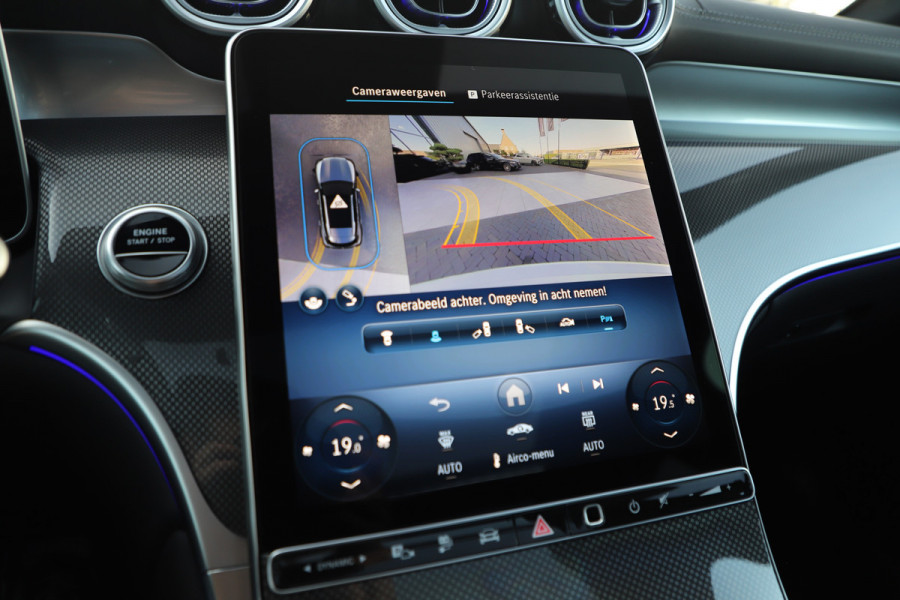 Mercedes-Benz GLC 400e AMG 4-Matic | 381PK | Achterasbesturing | Luchtvering | Pano | Head-up | Keyles-go | Sfeerverlichting | Memory | Distronic Mercedes-Benz GLC 400e AMG 4-Matic | 381PK | Achterasbesturing | Luchtvering | Pano | Head-up | Keyles-go | Sfeerverlichting | Memory | Distronic