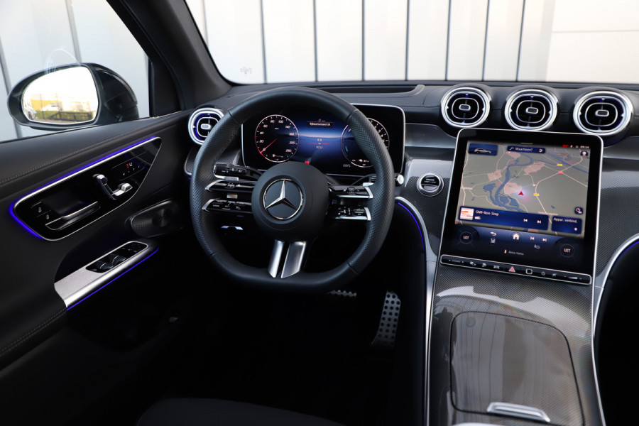 Mercedes-Benz GLC 400e AMG 4-Matic | 381PK | Achterasbesturing | Luchtvering | Pano | Head-up | Keyles-go | Sfeerverlichting | Memory | Distronic Mercedes-Benz GLC 400e AMG 4-Matic | 381PK | Achterasbesturing | Luchtvering | Pano | Head-up | Keyles-go | Sfeerverlichting | Memory | Distronic