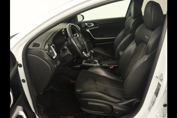 Kia ProCeed 1.0 T-GDi GT-Line | Panoramadak | Stoel & stuurverwarming | Carplay | Leder/Alcanatara | Full LED | Adaptive cruise | Navigatie | Keyless | Digital Cockpit