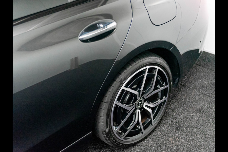 Mercedes-Benz C-Klasse Estate C 300 e AMG Line | NIGHT | 19 Inch | Trekhaak Mercedes-Benz C-Klasse Estate C 300 e AMG Line | NIGHT | 19 Inch | Trekhaak