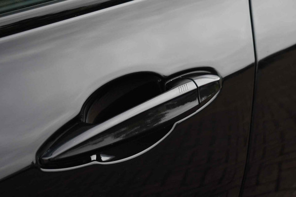 BMW X2 xDrive25e M-Sport Pano M-zetels HUD Camera El-klep 19inch