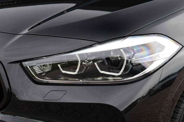 BMW X2 xDrive25e M-Sport Pano M-zetels HUD Camera El-klep 19inch