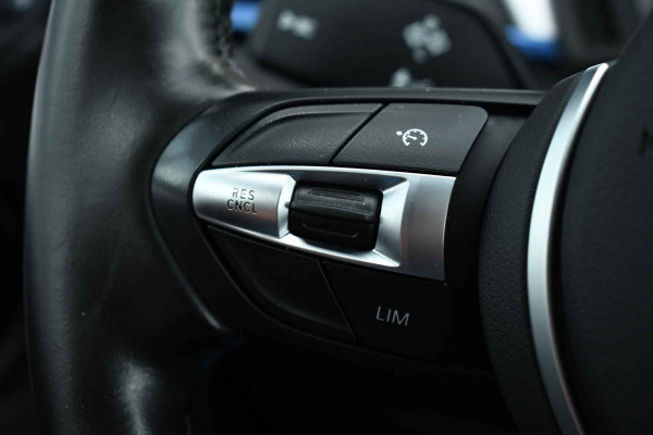 BMW X2 xDrive25e M-Sport Pano M-zetels HUD Camera El-klep 19inch
