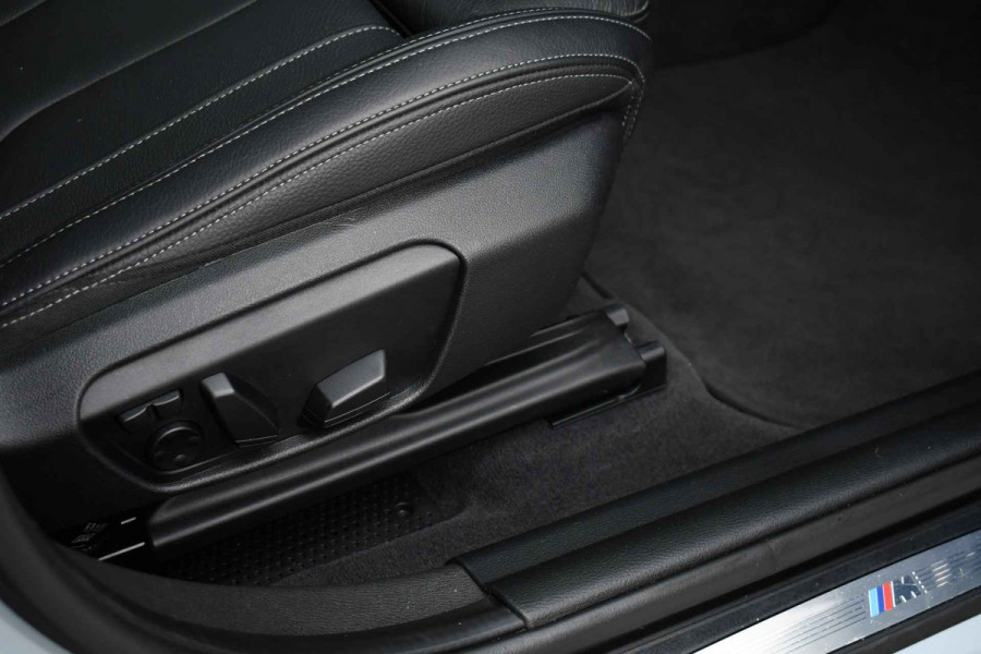 BMW X2 xDrive25e M-Sport Pano M-zetels HUD Camera El-klep 19inch
