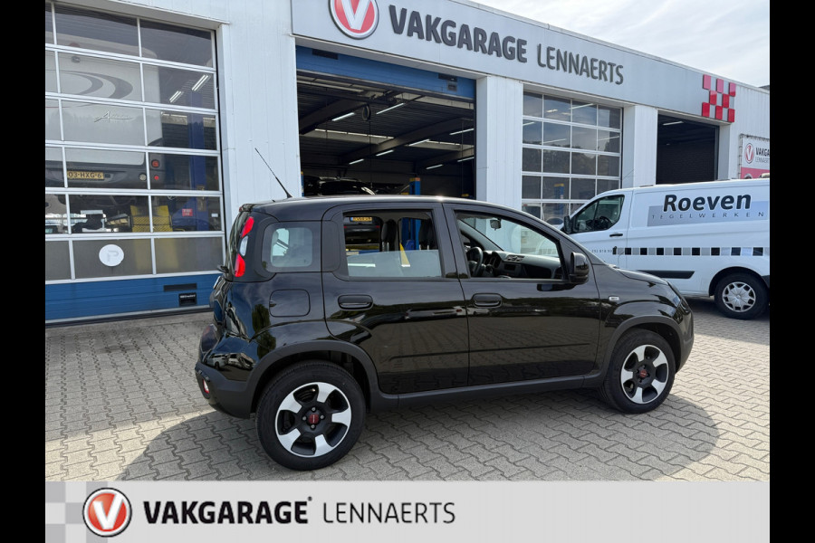 Fiat Panda 1.0 Hybrid CITY CROSS (BOVAG/RIJKLAARPRIJS) Fiat Panda 1.0 Hybrid CITY CROSS (BOVAG/RIJKLAARPRIJS)