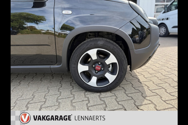 Fiat Panda 1.0 Hybrid CITY CROSS (BOVAG/RIJKLAARPRIJS) Fiat Panda 1.0 Hybrid CITY CROSS (BOVAG/RIJKLAARPRIJS)