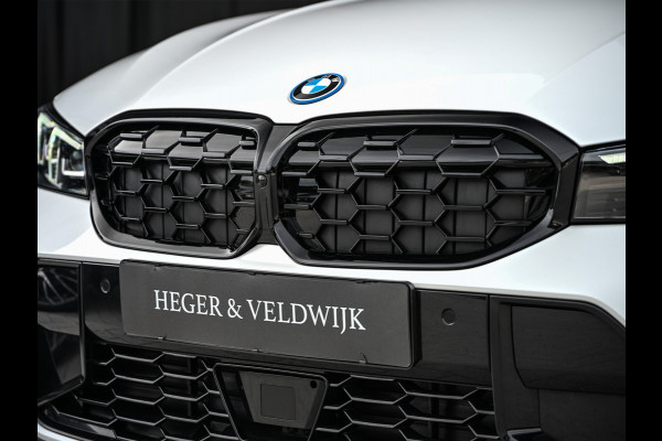 BMW 3 Serie Touring 330e xDrive M-SPORT | FACELIFT | ACCU 19,5 kWh | ACTIVE CRUISE | ELEKTR. TREKHAAK | HIFI AUDIO | SHADOW LINE | CAMERA | BMW 3 Serie Touring 330e xDrive M-SPORT | FACELIFT | ACCU 19,5 kWh | ACTIVE CRUISE | ELEKTR. TREKHAAK | HIFI AUDIO | SHADOW LINE | CAMERA |