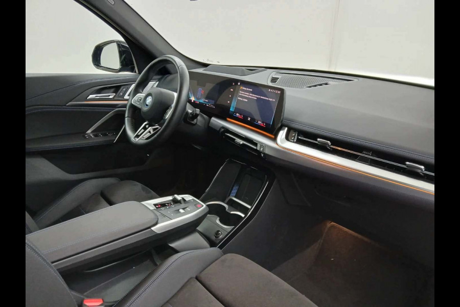BMW X1 xDrive30e M-Sport Pano ACC Trekh HUD H/K 360-cam El-zetels