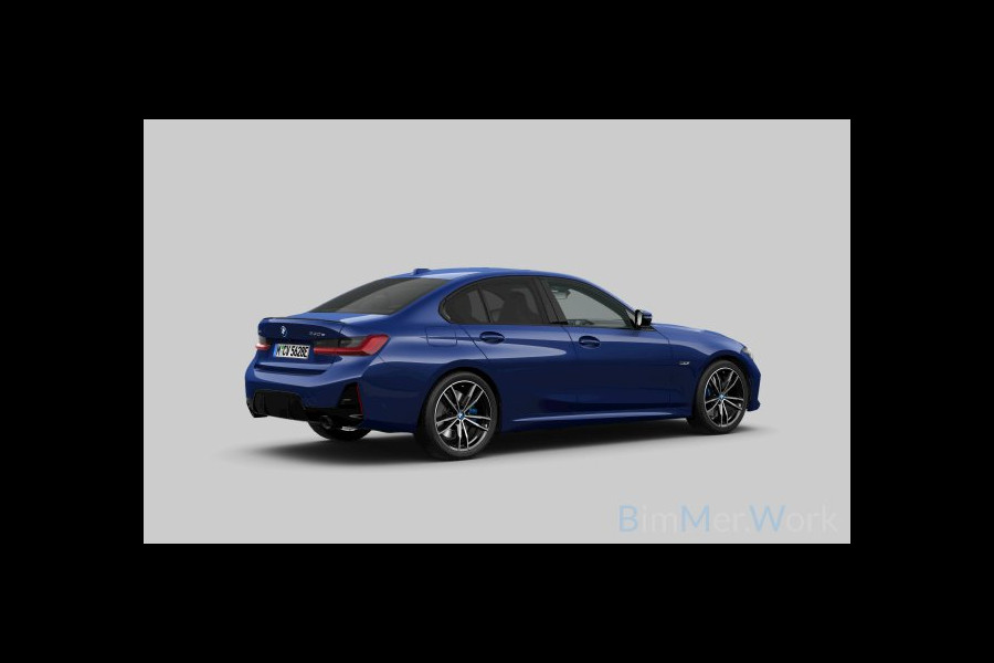 BMW 3-serie 330e xDrive M-Sport Pro Pano M-zetels ACC HUD 19inch El-klep