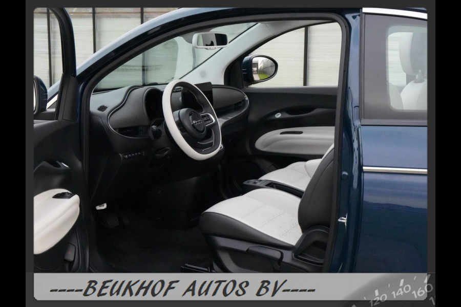 Fiat 500 La Prima 42 kWh Cabrio Carplay Camera Leer Navigati