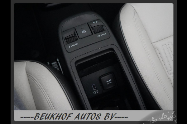Fiat 500 La Prima 42 kWh Cabrio Carplay Camera Leer Navigati