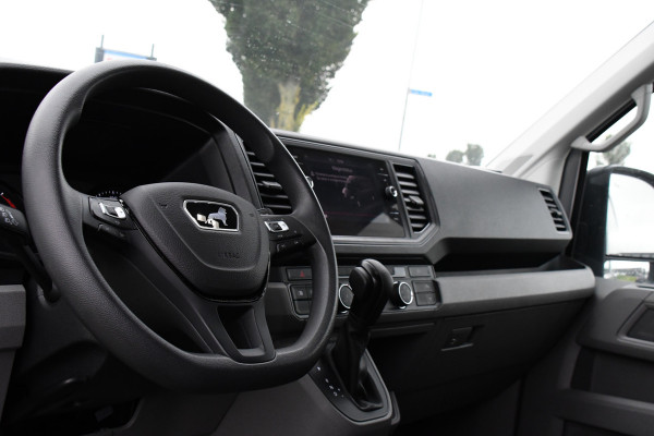 MAN TGE 35 2.0 L3H3 PB Edition Lucht geremd! Camera, 3500kg Trekhaak, Cruise, Carplay, LED, 165pk, Automaat, Multimedia, Uniek! lucht opbouw, markt, zwaar, luchhtrem, veldhuizen