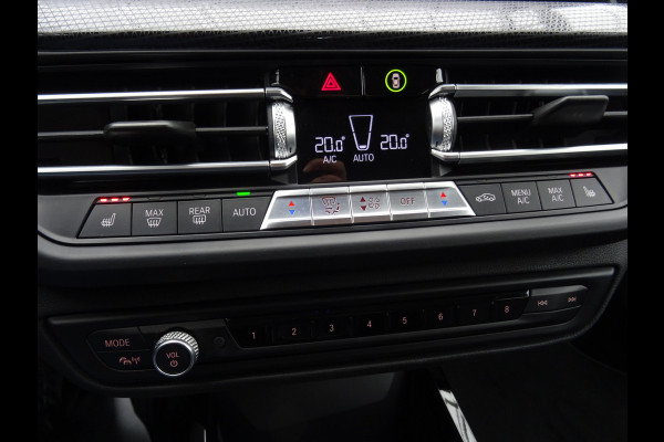 BMW 1-serie 118i High Executive Edition * CARPLAY * DEALER ONDERH. !!