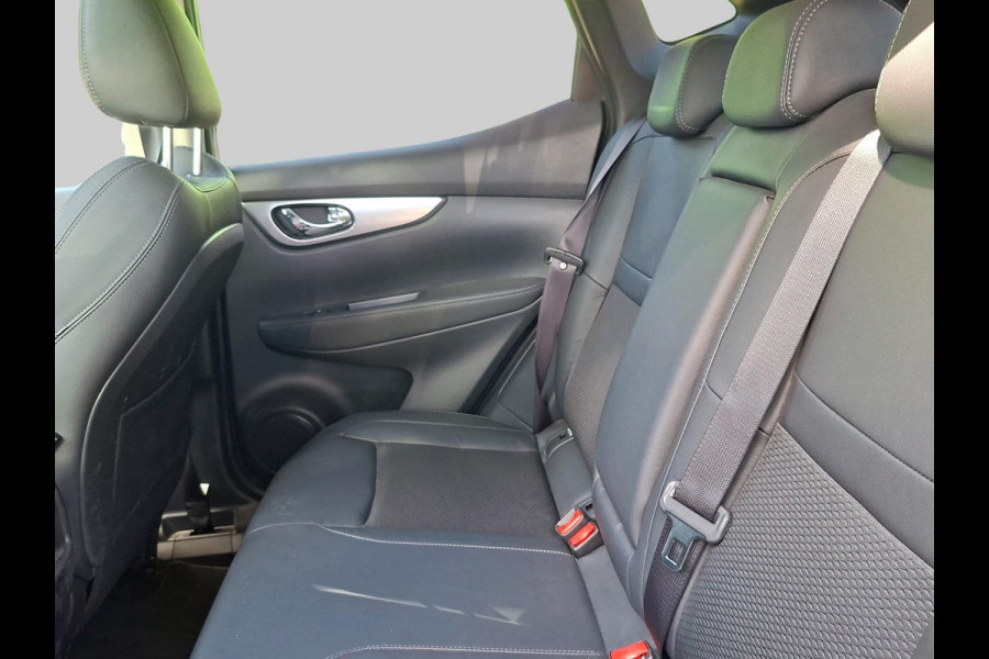 Nissan QASHQAI 1.3 DIG-T Tekna glass