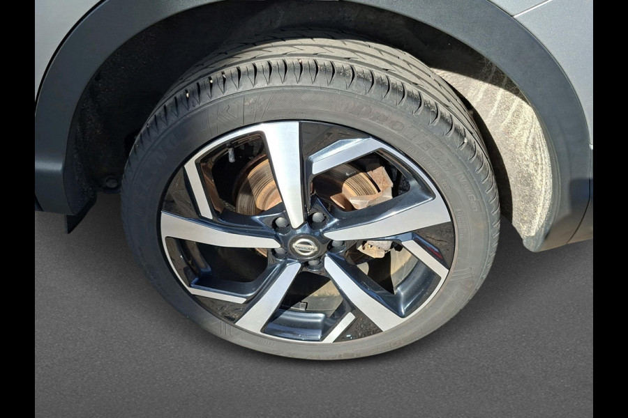 Nissan QASHQAI 1.3 DIG-T Tekna glass