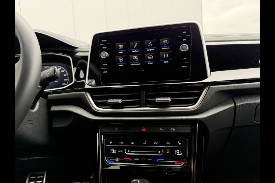 Volkswagen T-Roc 1.5 TSI 150pk DSG R-Line | Acc | Side assist | Camera Volkswagen T-Roc 1.5 TSI 150pk DSG R-Line | Acc | Side assist | Camera
