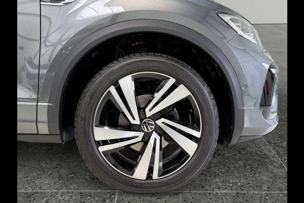 Volkswagen T-Roc 1.5 TSI 150pk DSG R-Line | Acc | Side assist | Camera Volkswagen T-Roc 1.5 TSI 150pk DSG R-Line | Acc | Side assist | Camera