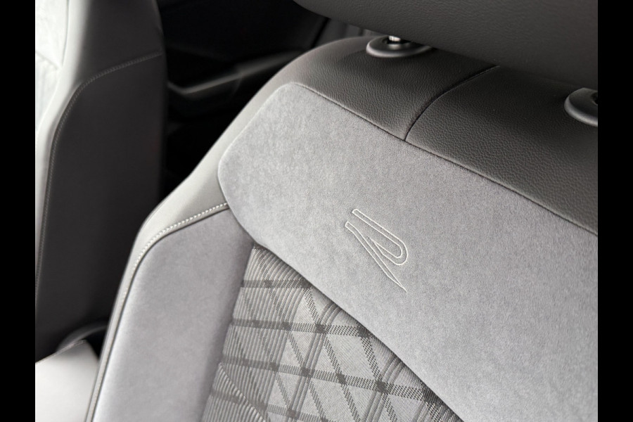 Volkswagen T-Roc 1.5 TSI 150pk DSG R-Line | Acc | Side assist | Camera Volkswagen T-Roc 1.5 TSI 150pk DSG R-Line | Acc | Side assist | Camera