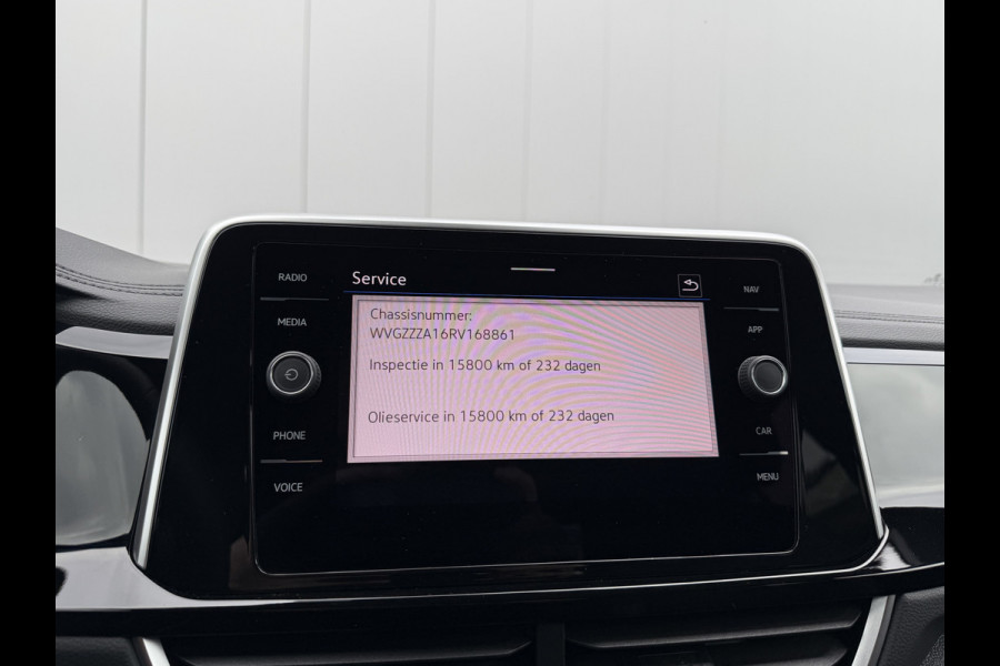 Volkswagen T-Roc 1.5 TSI 150pk DSG R-Line | Acc | Side assist | Camera Volkswagen T-Roc 1.5 TSI 150pk DSG R-Line | Acc | Side assist | Camera