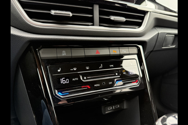 Volkswagen T-Roc 1.5 TSI 150pk DSG R-Line | Acc | Side assist | Camera Volkswagen T-Roc 1.5 TSI 150pk DSG R-Line | Acc | Side assist | Camera