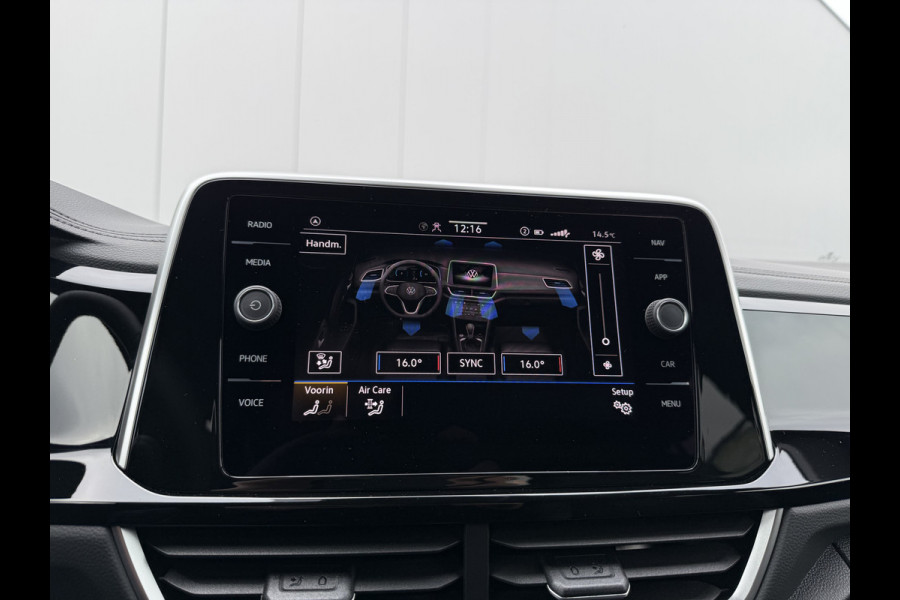 Volkswagen T-Roc 1.5 TSI 150pk DSG R-Line | Acc | Side assist | Camera Volkswagen T-Roc 1.5 TSI 150pk DSG R-Line | Acc | Side assist | Camera