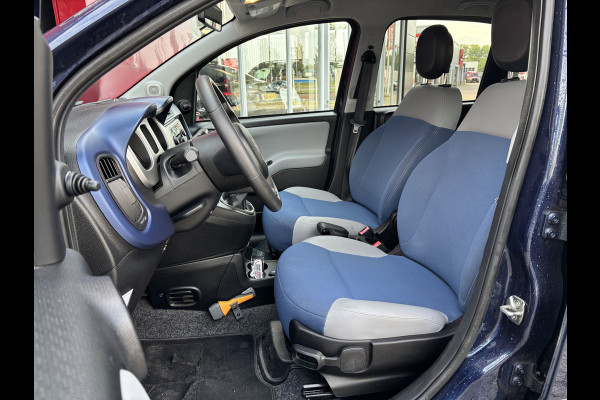 Fiat Panda TwinAir Mirror | Alu velgen | Airco | 5 zits Let op auto niet altijd aanwezig Fiat Panda TwinAir Mirror | Alu velgen | Airco | 5 zits Let op auto niet altijd aanwezig