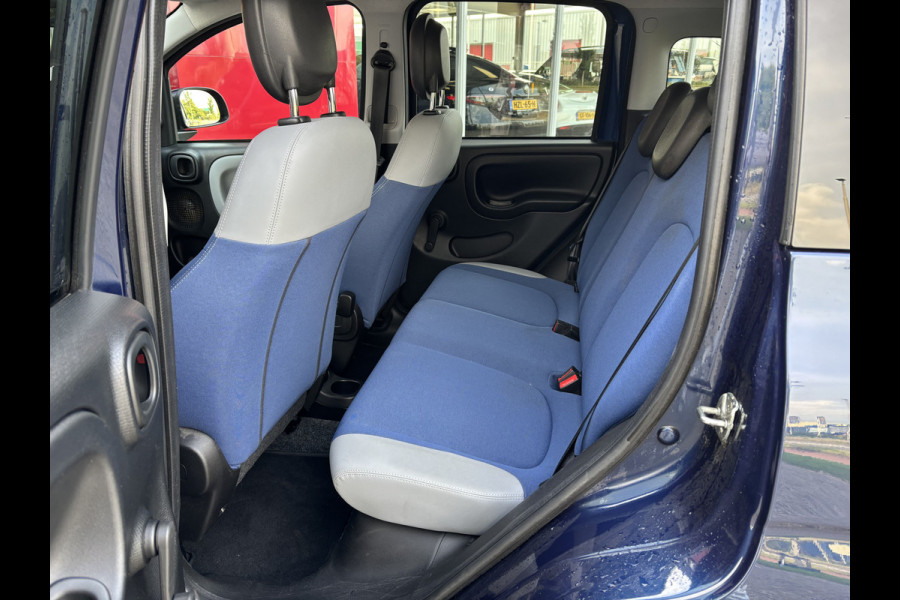 Fiat Panda TwinAir Mirror | Alu velgen | Airco | 5 zits Let op auto niet altijd aanwezig Fiat Panda TwinAir Mirror | Alu velgen | Airco | 5 zits Let op auto niet altijd aanwezig
