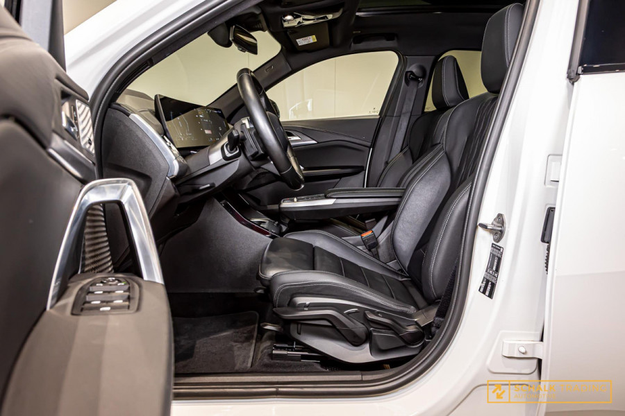 BMW X2 SDrive20i Launch Edition|M-sport|HUD|Leder|Cam|Garant
