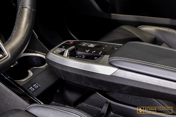 BMW X2 SDrive20i Launch Edition|M-sport|HUD|Leder|Cam|Garant
