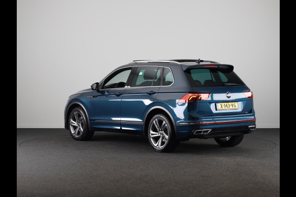 Volkswagen Tiguan 1.5 TSI R-Line Business 150PK | Automaat (DSG) | Panoramadak | Wegklapbare trekhaak | Camera | Stoelverwarming