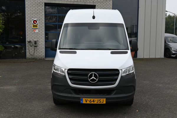 Mercedes-Benz Sprinter 317 CDI L2H2 3500kg Trekhaak, MBUX met camera, Comfort stoel