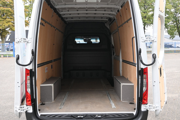 Mercedes-Benz Sprinter 317 CDI L2H2 3500kg Trekhaak, MBUX met camera, Comfort stoel