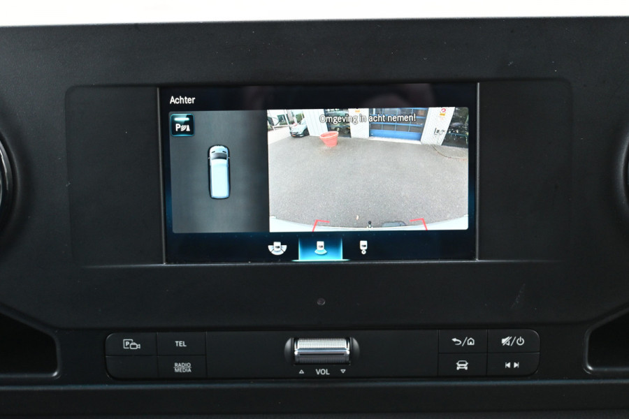 Mercedes-Benz Sprinter 317 CDI L2H2 3500kg Trekhaak, MBUX met camera, Comfort stoel