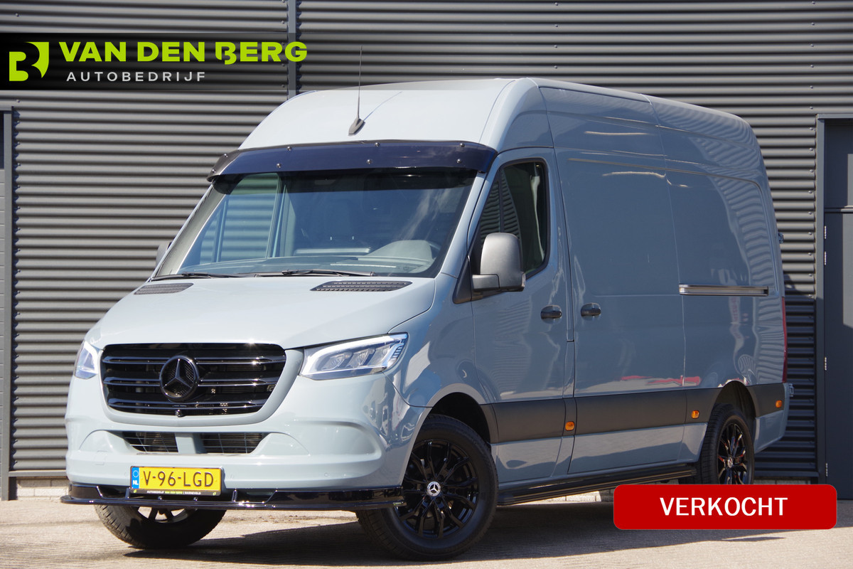 Mercedes-Benz Sprinter 319 3.0 CDI V6 L2H2 AUT. LED, LEDER, 2X SCHUIFDEUR, 3.5T TREKHAAK, 360 CAMERA, NAVI, CRUISE, STANDKACHEL Mercedes-Benz Sprinter 319 3.0 CDI V6 L2H2 AUT. LED, LEDER, 2X SCHUIFDEUR, 3.5T TREKHAAK, 360 CAMERA, NAVI, CRUISE, STANDKACHEL