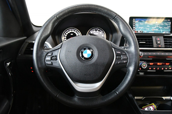 BMW 1-serie 118i Sport Line Edition, Schuifdak, Navi