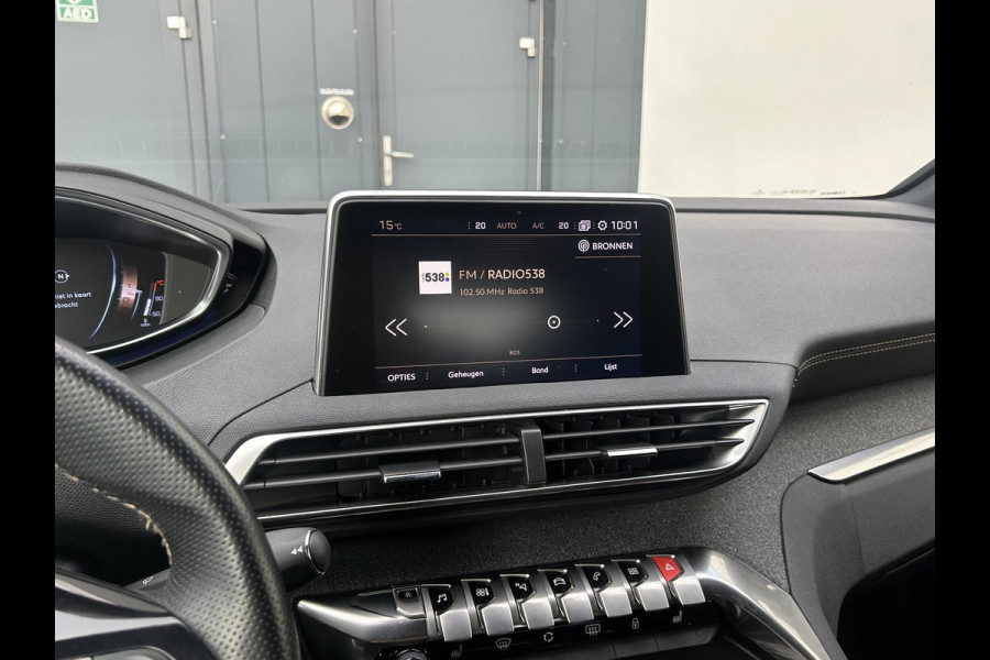 Peugeot 3008 1.2 PT 130 Allure | All season | Carplay | Trekhaak | Rijklaar incl. garantie