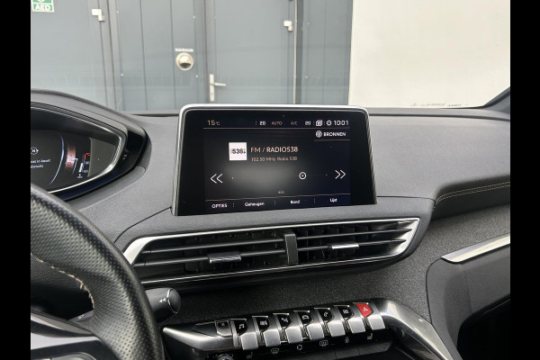 Peugeot 3008 1.2 PT 130 Allure | All season | Carplay | Trekhaak | Rijklaar incl. garantie